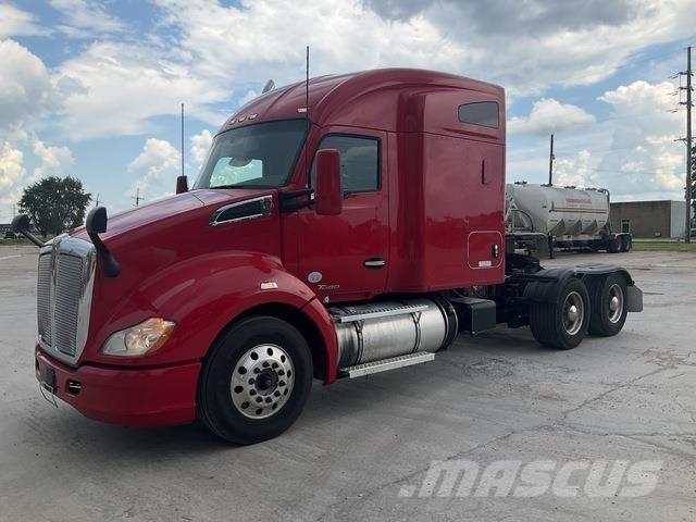 Kenworth T680 Tractores (camiões)