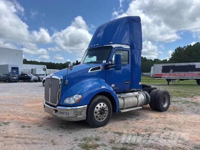 Kenworth T680 Tractores (camiões)