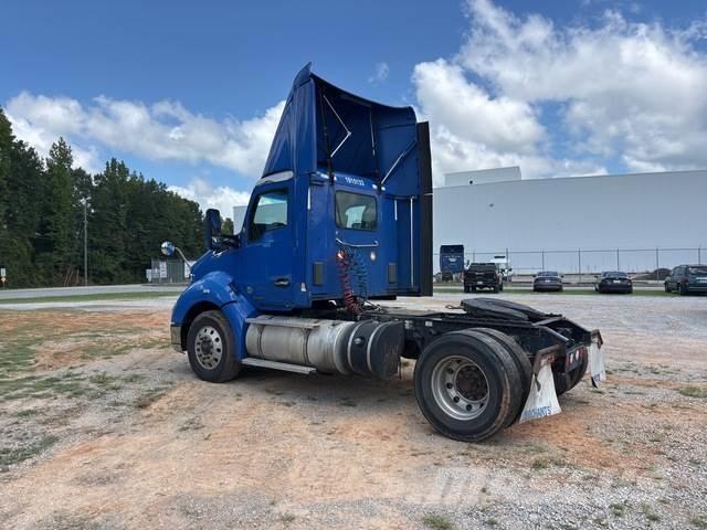Kenworth T680 Tractores (camiões)