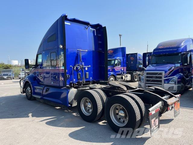 Kenworth T680 Tractores (camiões)