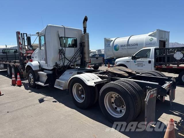 Kenworth T800 Tractores (camiões)