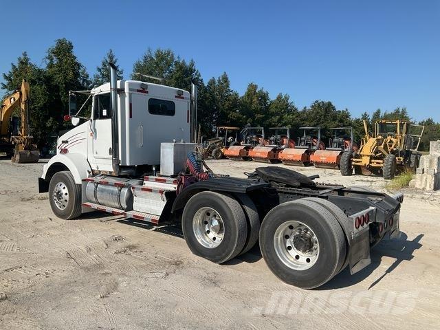 Kenworth T800 Tractores (camiões)