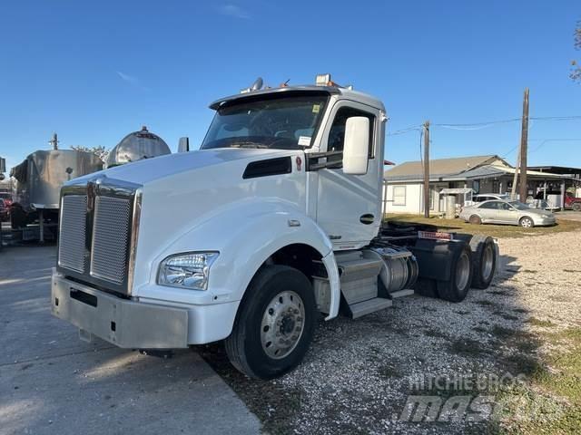 Kenworth T880 Tractores (camiões)