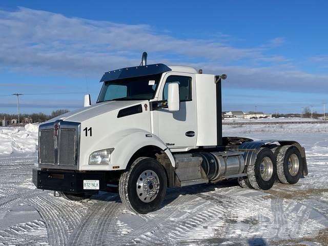 Kenworth T880 Tractores (camiões)