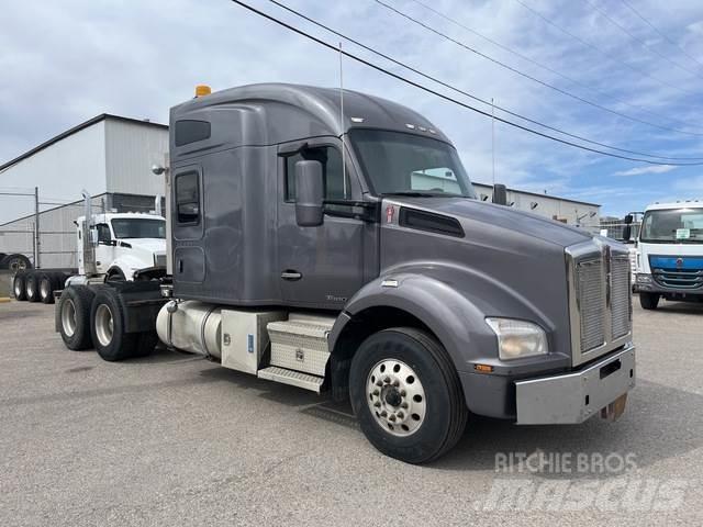 Kenworth T880 Tractores (camiões)