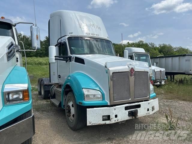 Kenworth T880 Tractores (camiões)