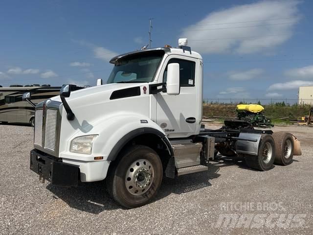 Kenworth T880 Tractores (camiões)