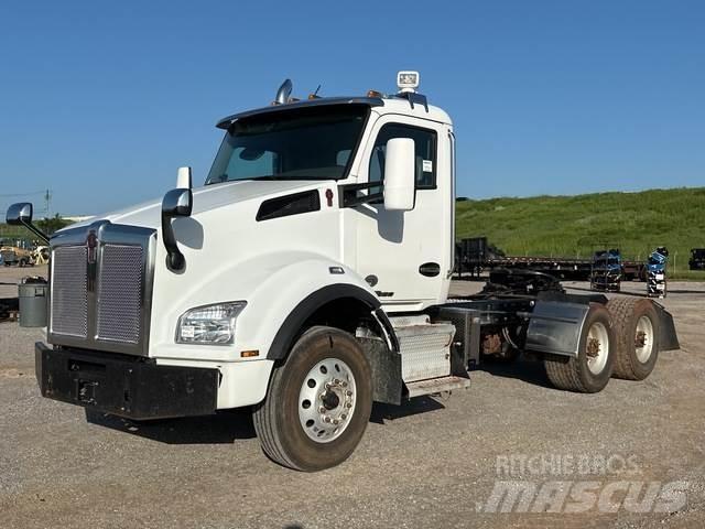 Kenworth T880 Tractores (camiões)