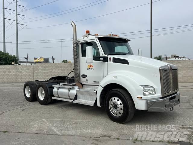 Kenworth T880 Tractores (camiões)