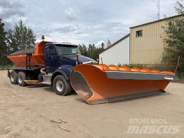 Kenworth T880 Lâminas de neve e arados