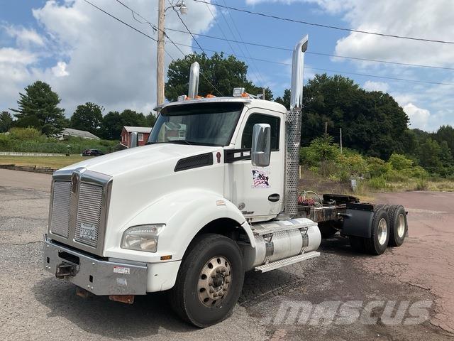 Kenworth T880 Tractores (camiões)