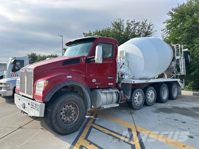 Kenworth T880 Outros Camiões