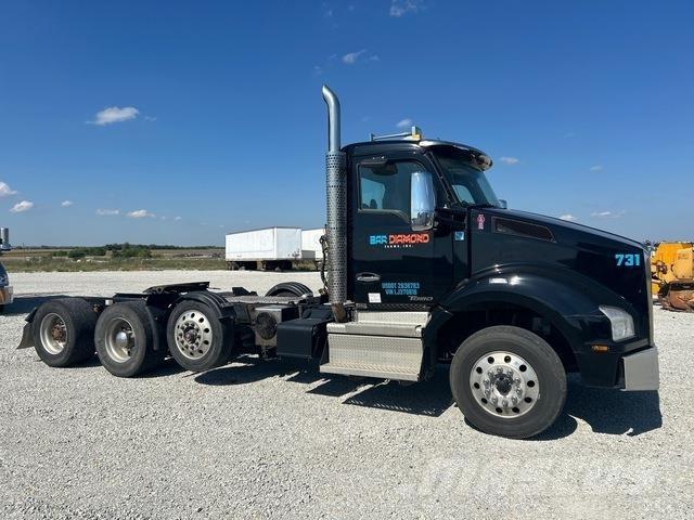 Kenworth T880 Tractores (camiões)