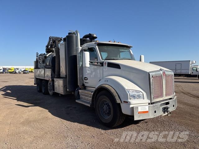 Kenworth T880 Escavadoras de rastos