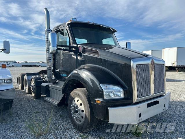 Kenworth T880 Tractores (camiões)