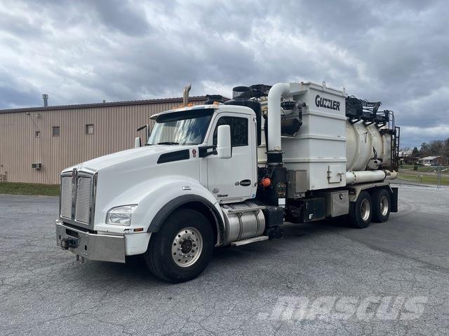 Kenworth T880 Escavadoras de rastos