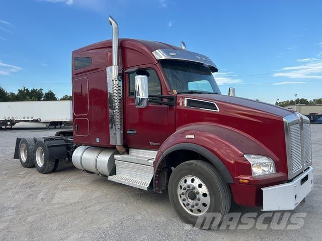 Kenworth T880 Tractores (camiões)