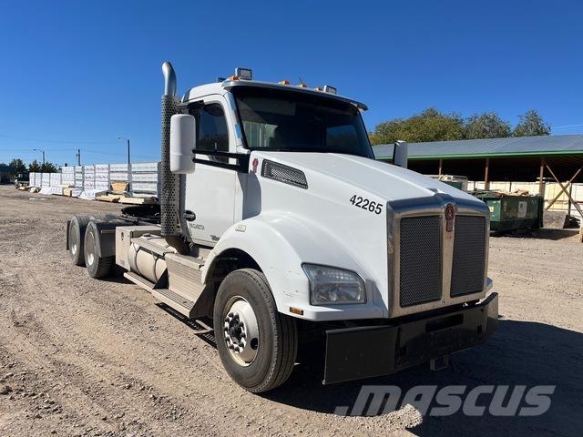 Kenworth T880 Tractores (camiões)