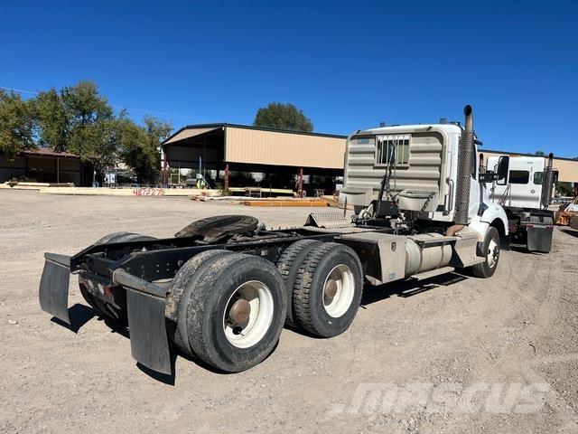 Kenworth T880 Tractores (camiões)