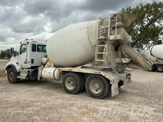 Kenworth T880 Outros Camiões