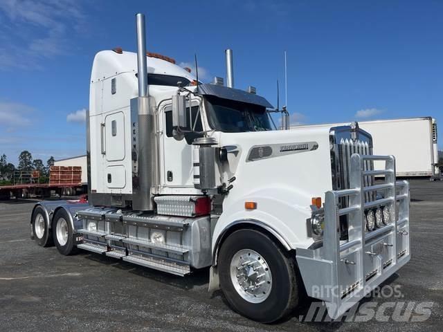 Kenworth T909 Tractores (camiões)