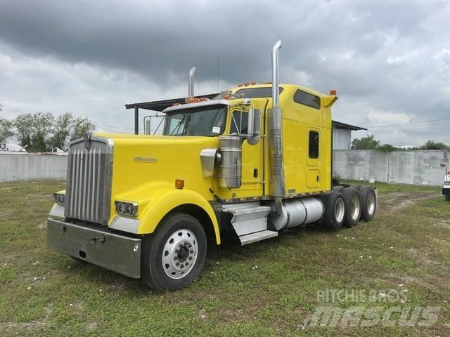 Kenworth W900 Tractores (camiões)