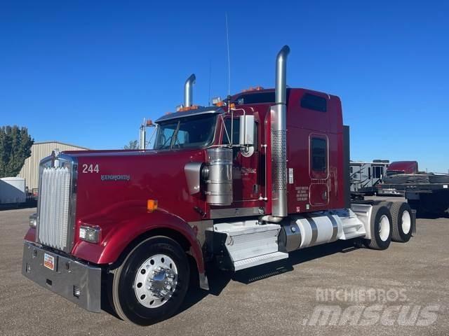 Kenworth W900 Tractores (camiões)