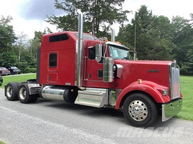 Kenworth W900 Tractores (camiões)