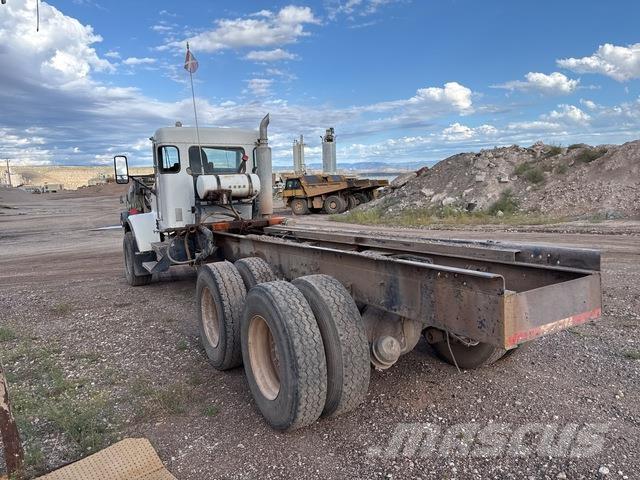Kenworth W900 Cabines e interior