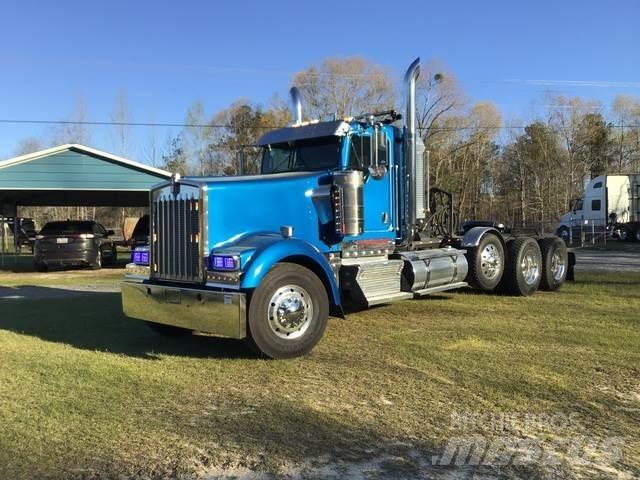 Kenworth W900L Tractores (camiões)