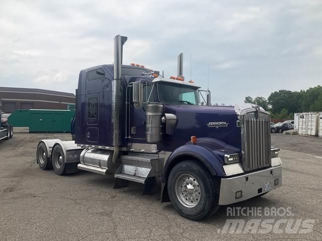 Kenworth W900L Tractores (camiões)