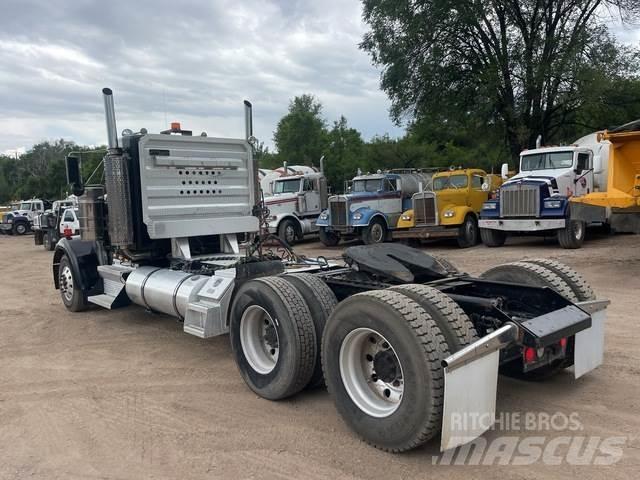 Kenworth W900L Tractores (camiões)