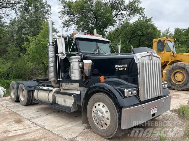 Kenworth W900L Tractores (camiões)