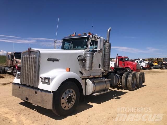 Kenworth W900L Tractores (camiões)