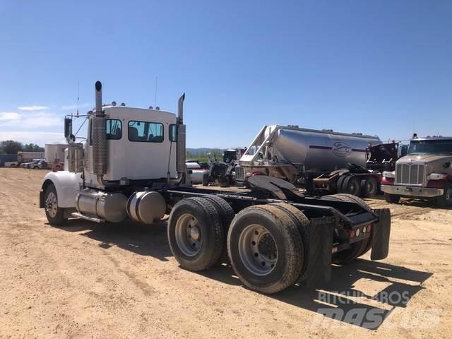 Kenworth W900L Tractores (camiões)