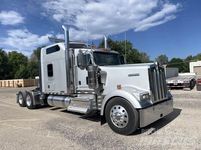 Kenworth W900L Tractores (camiões)