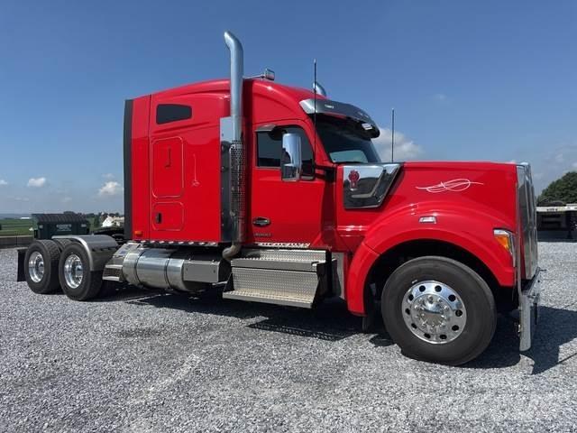 Kenworth W990 Tractores (camiões)