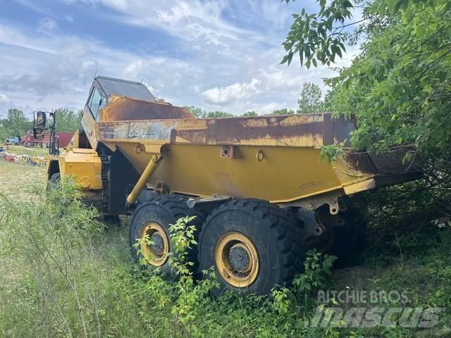 Komatsu  Camiões articulados
