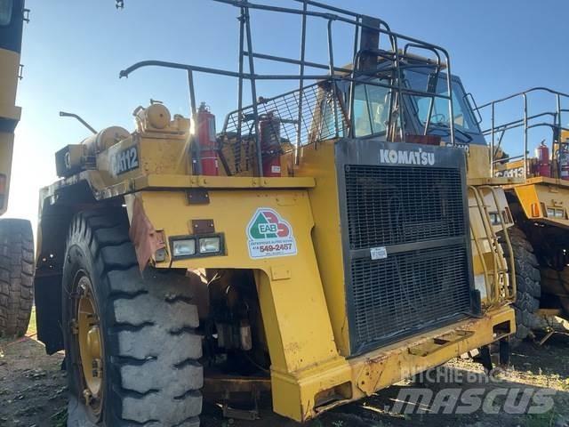 Komatsu 330M Camiões articulados