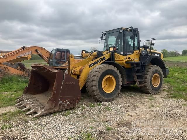 Komatsu WA380 Pás carregadoras de rodas