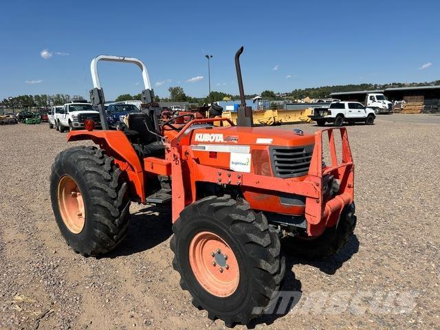Kubota M5700 Tractores compactos