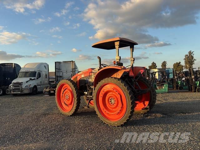 Kubota M69101D Tractores compactos