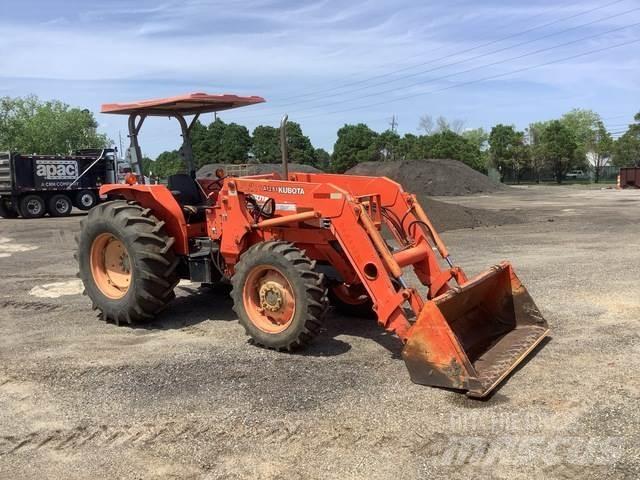 Kubota M8200 Tratores Agrícolas usados