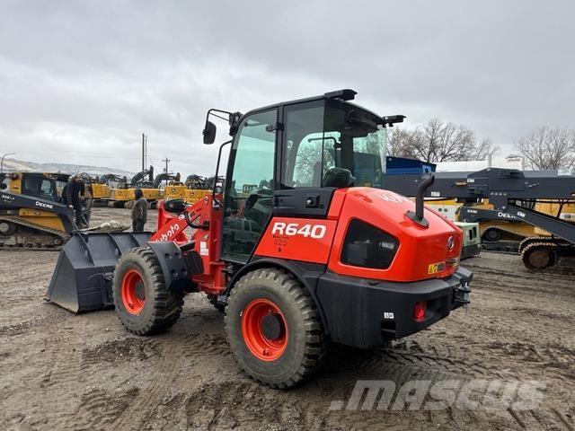 Kubota R640 Pás carregadoras de rodas