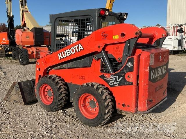 Kubota SSV65 Carregadoras de direcção deslizante