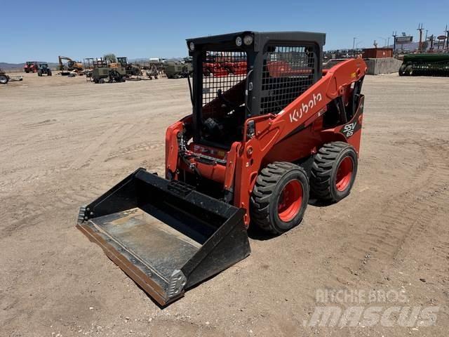 Kubota SSV65H Carregadoras de direcção deslizante
