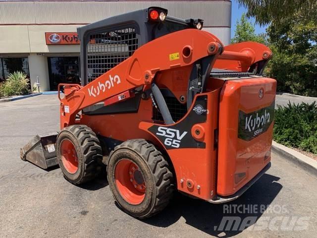 Kubota SSV65P Carregadoras de direcção deslizante