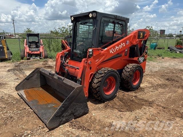 Kubota SSV75HC Carregadoras de direcção deslizante