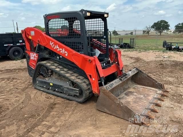 Kubota SVL65-2 Carregadoras de direcção deslizante