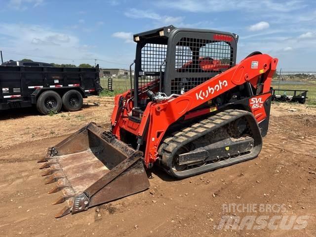 Kubota SVL65-2 Carregadoras de direcção deslizante